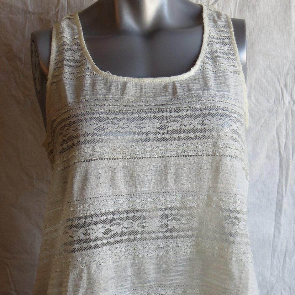 Forever21 Cream Lace Tank Top